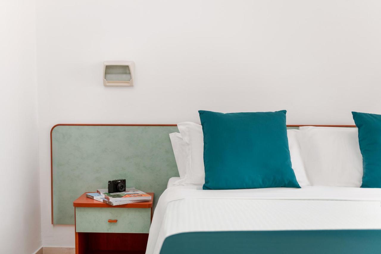 Hotel Très Jolie Rimini Esterno foto